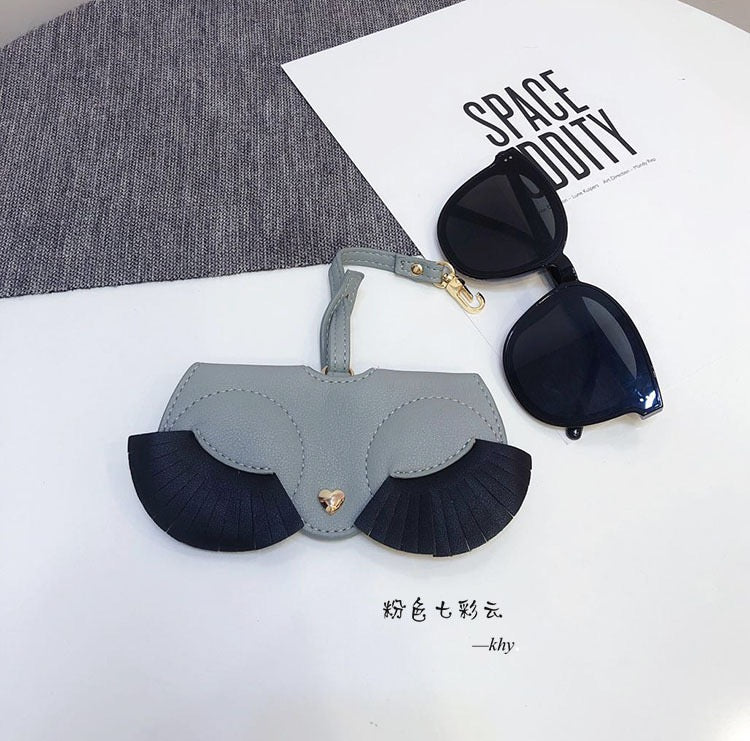 Cute stylishly portable Sunglasses Pouch Bag charm