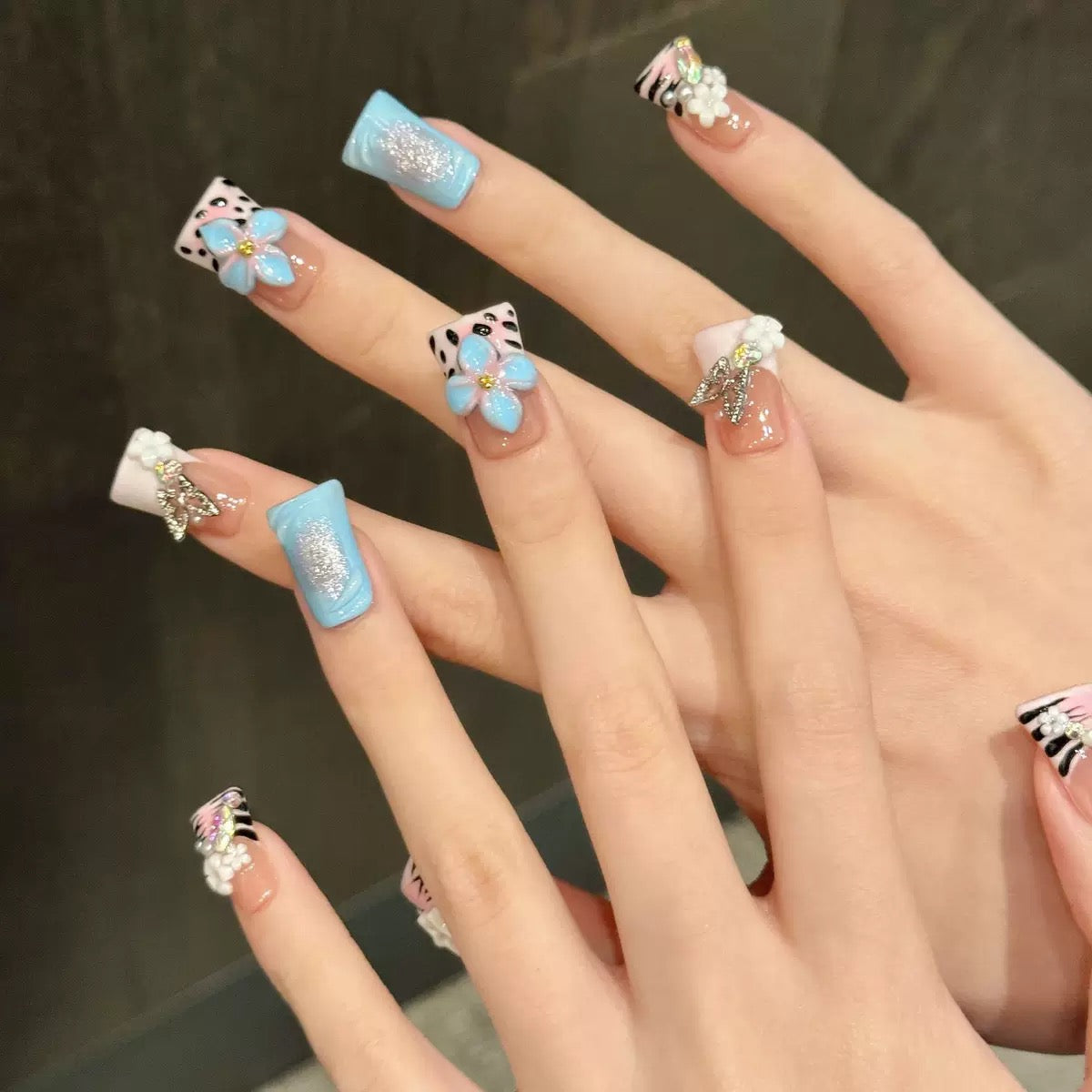 Sky Flower - Duck Shape Handmade Press On Nails