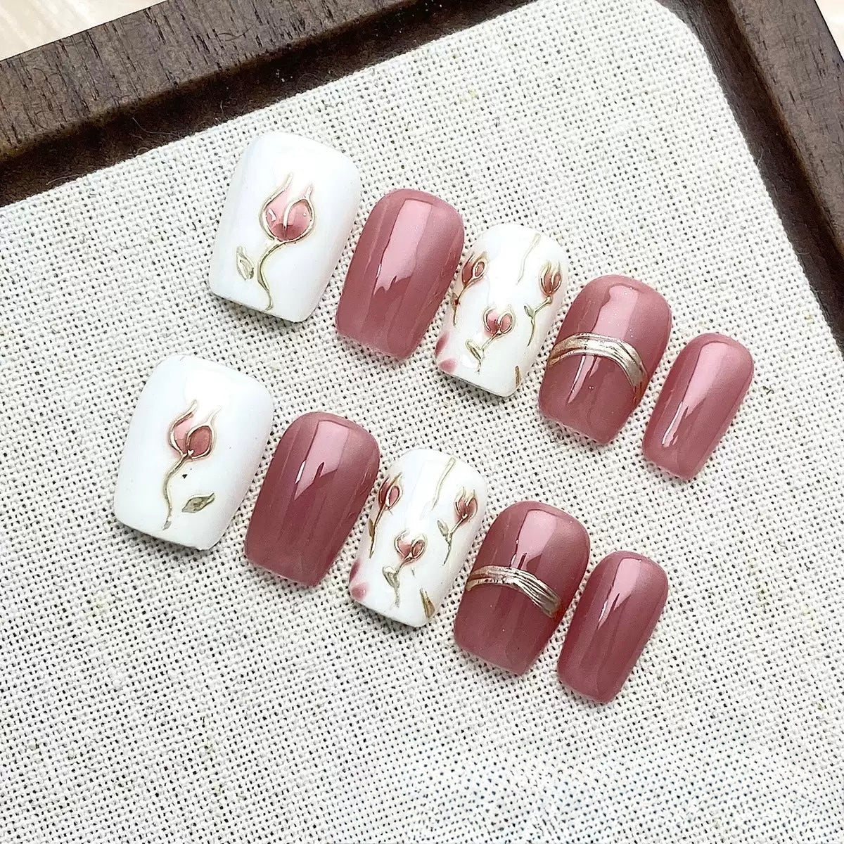 Blushing Roses - Fairy Chic Handmade Press On Nails