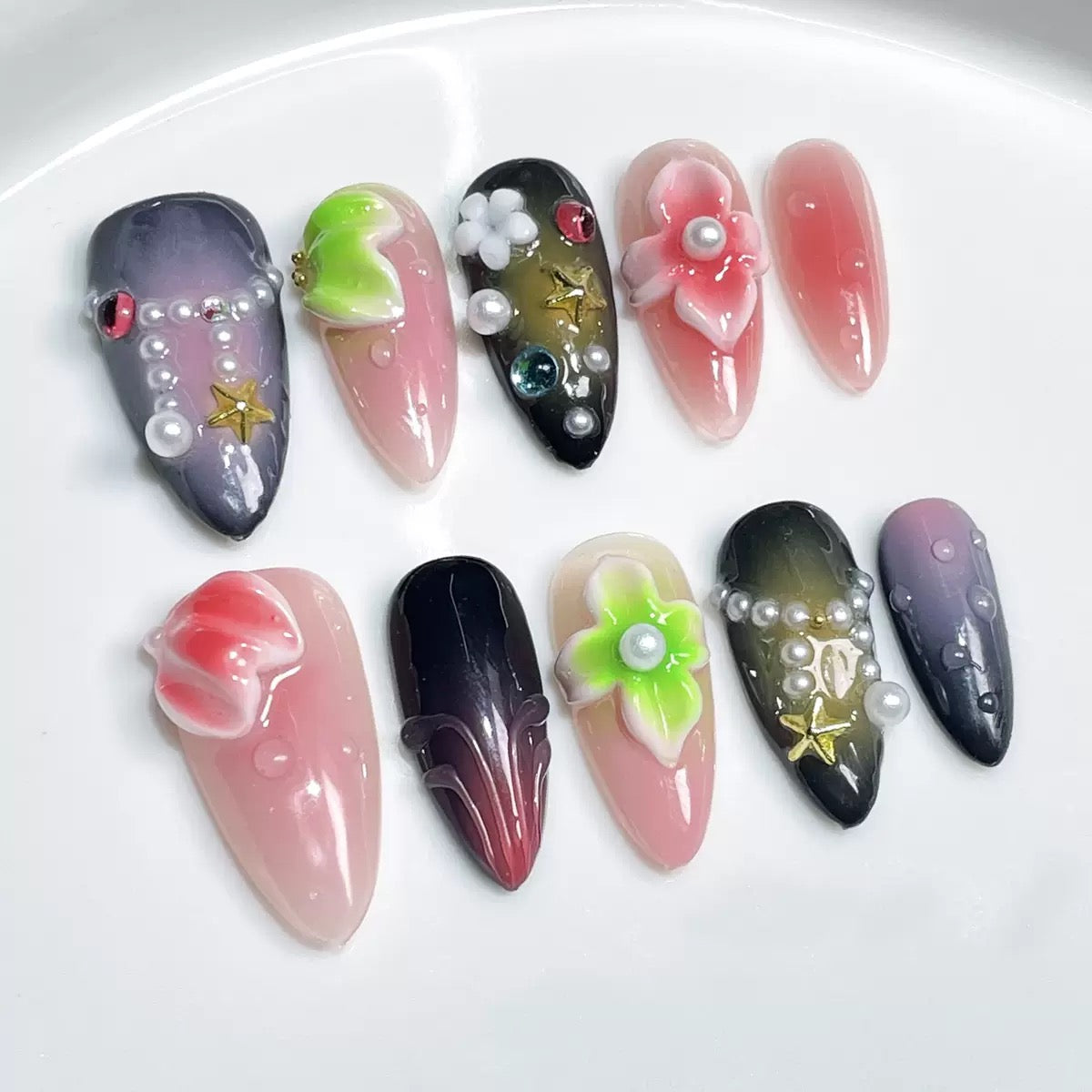 Passion Flower 3D Almond - Handmade Press On Nails