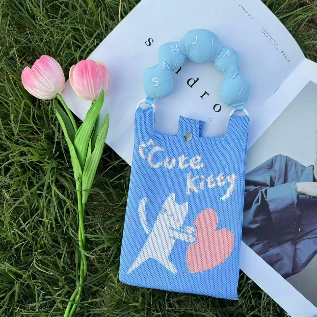 Kawaii Handle - Knit Crossbody Phone Bag