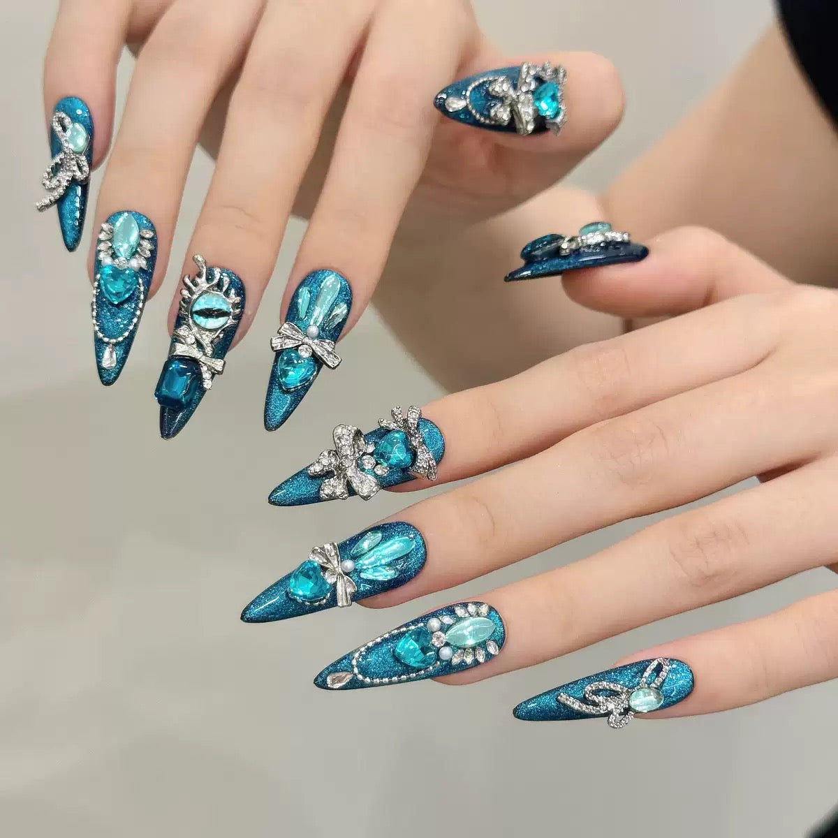 Fairy Eyes - Luxury Handmade Press On Nails